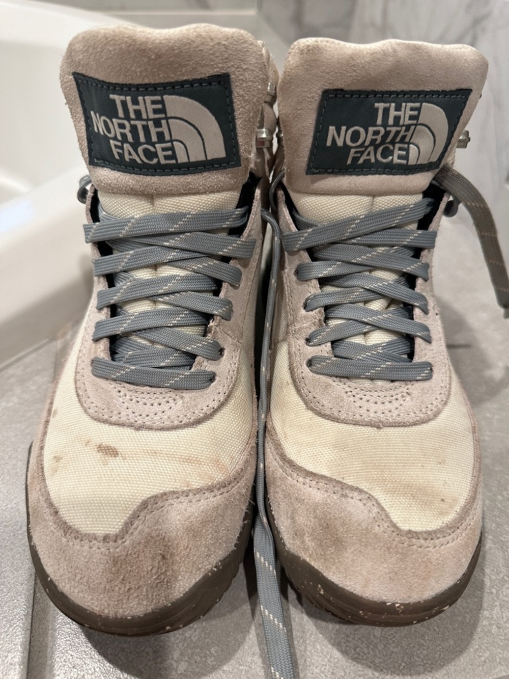 The North Face Back-To-Berkeley III Textile Waterproof boots. Women’s size 6.5